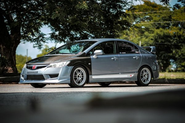 Personnalisez votre voiture : peinture de carrosserie