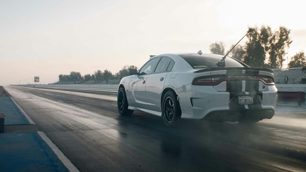 Découvrez l'initiation au pilotage sportif à lyon